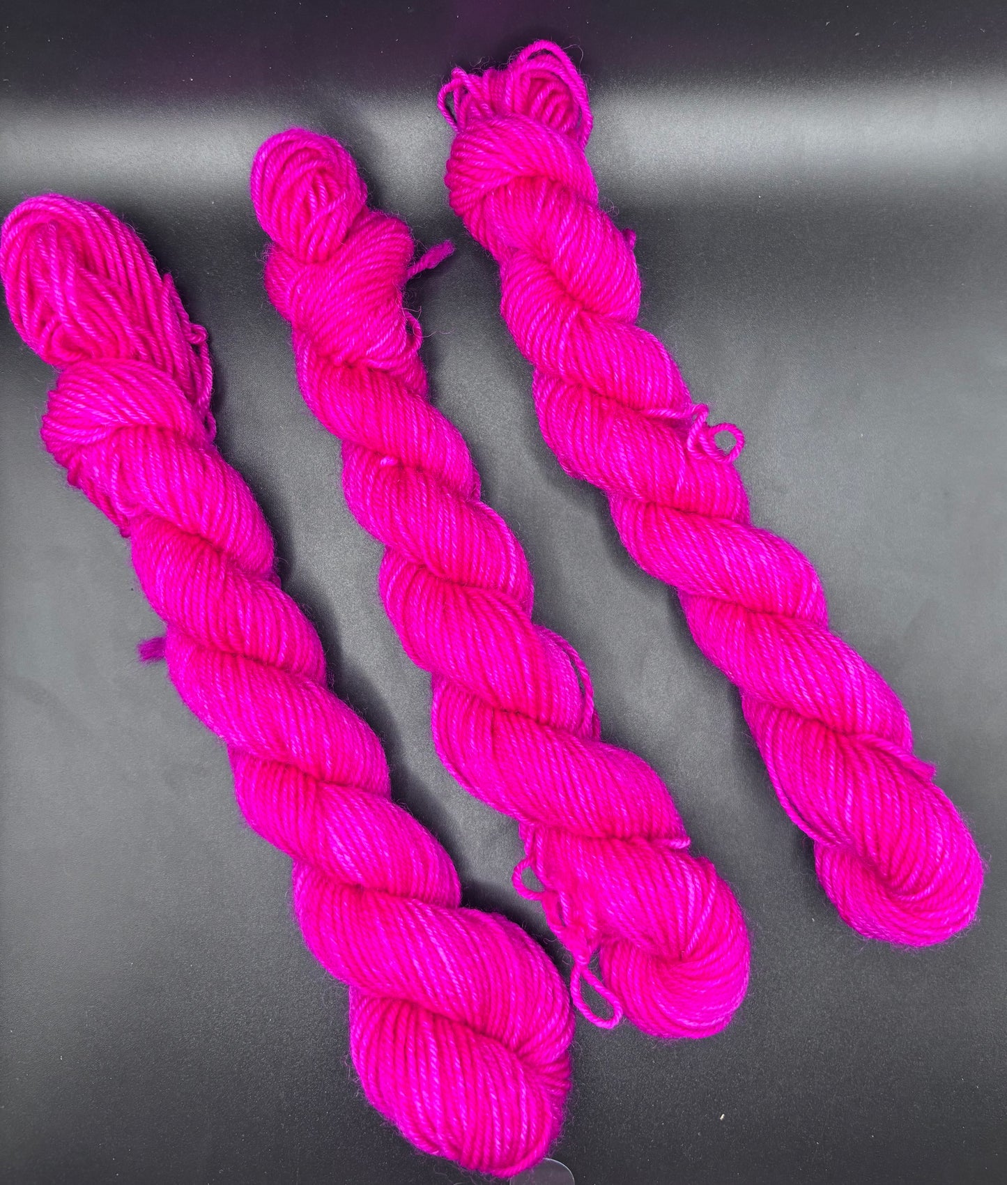 100% Superwash DK Minis