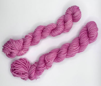 100% Superwash DK Minis