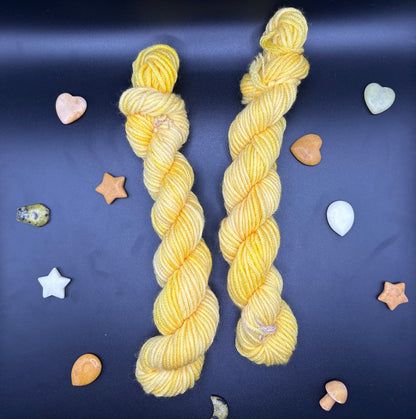 100% Superwash DK Minis