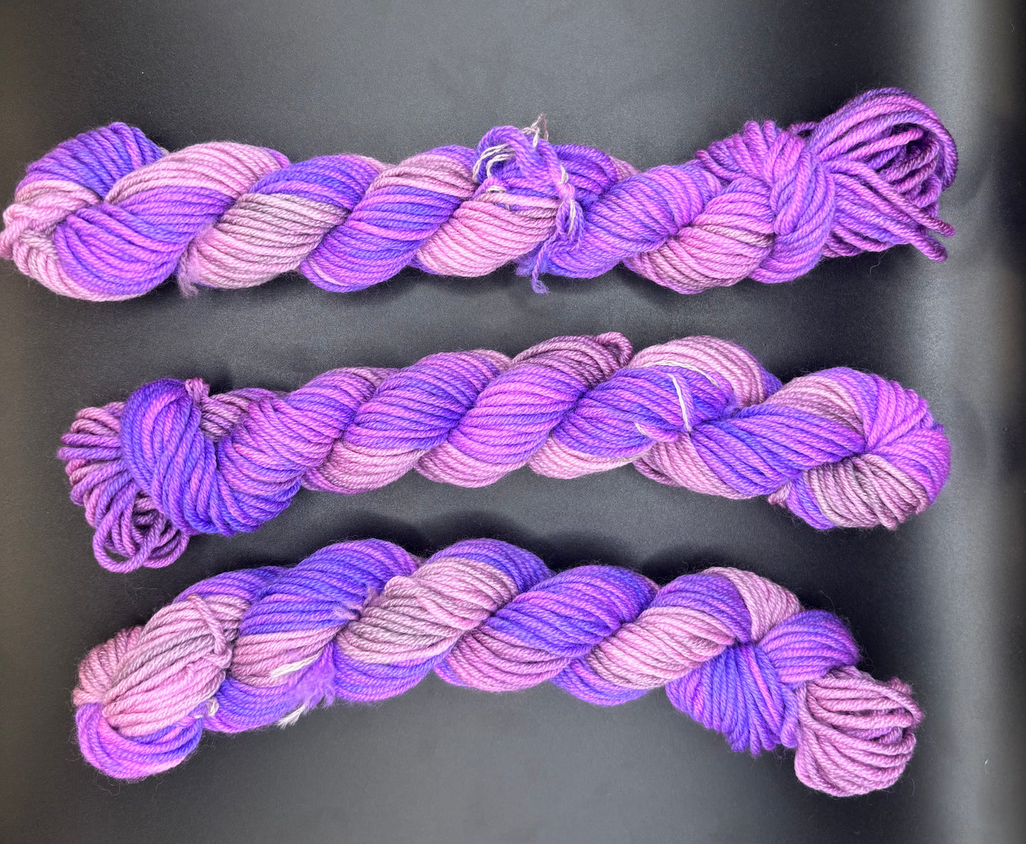 100% Superwash DK Minis